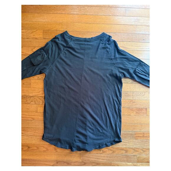 We The free long Sleeve tee Medium Charcoal/vintage black Raw Hem - Picture 7 of 14